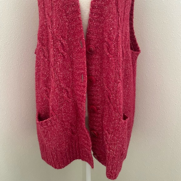 L.L Bean Pink Sleeveless Vest - Picture 8 of 16